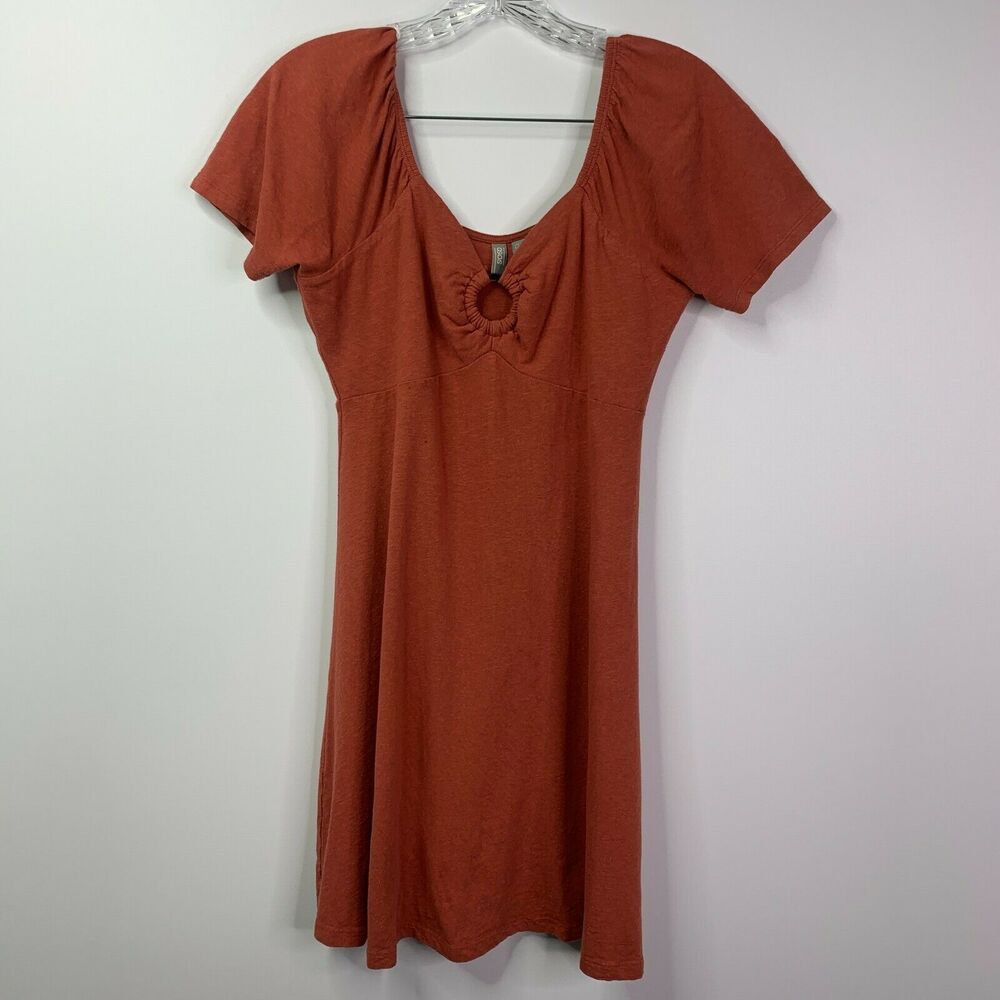 ASOS Red Front Keyhole Cotton Mini Dress Women Size 6 Short‎ Sleeve V-Neck Dress